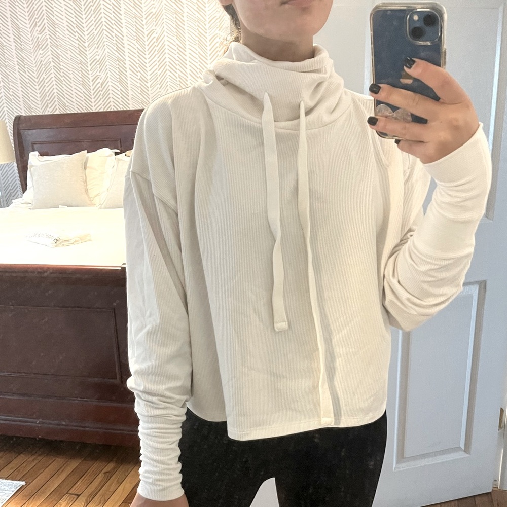 Turtle neck sweatshirt